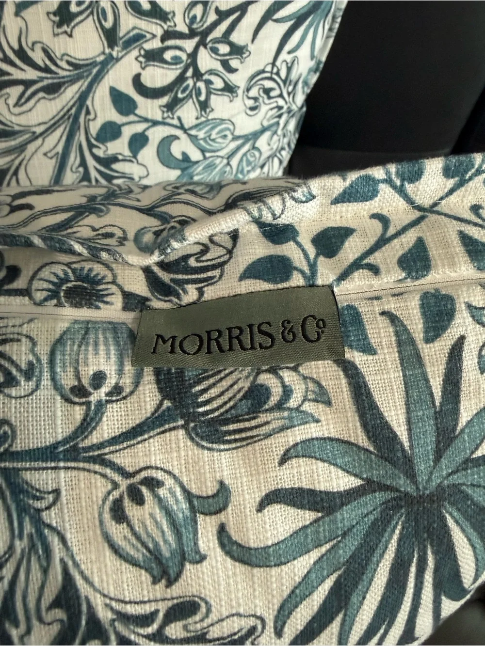 Morris & Co. stylish blue